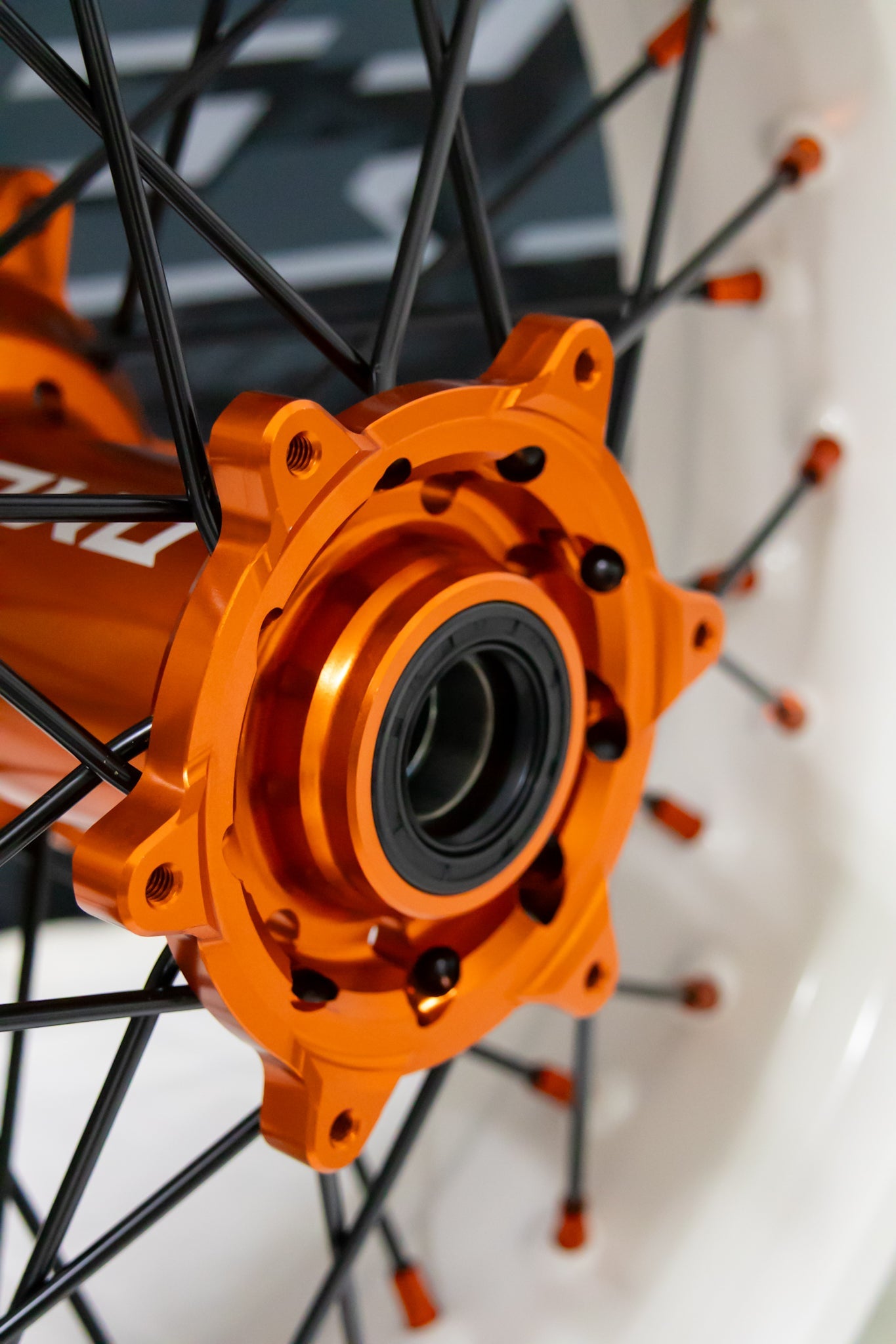 100% Custom Supermoto Felgen